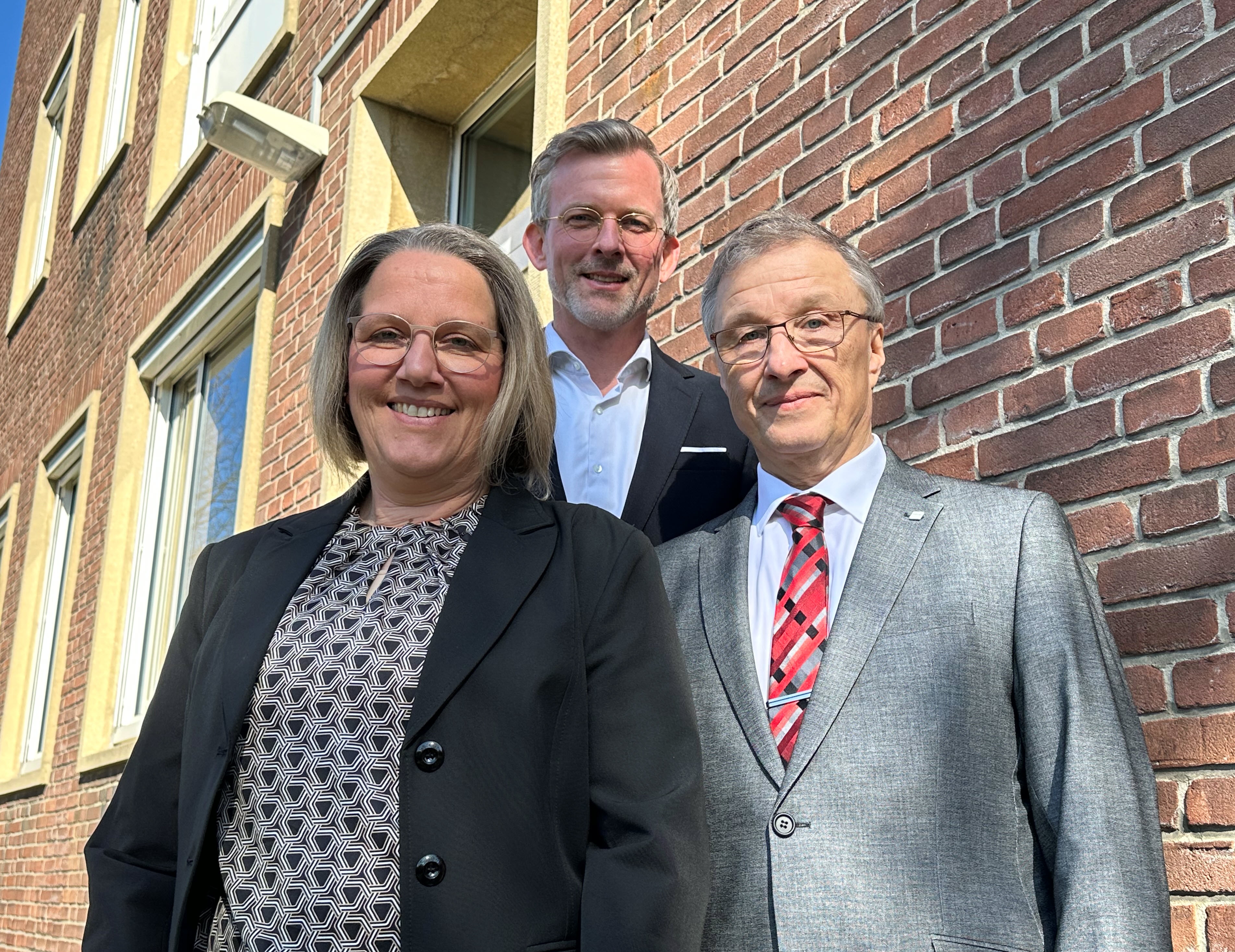 Staatssekretär Dr. Günnewig im Finanzamt Warendorf