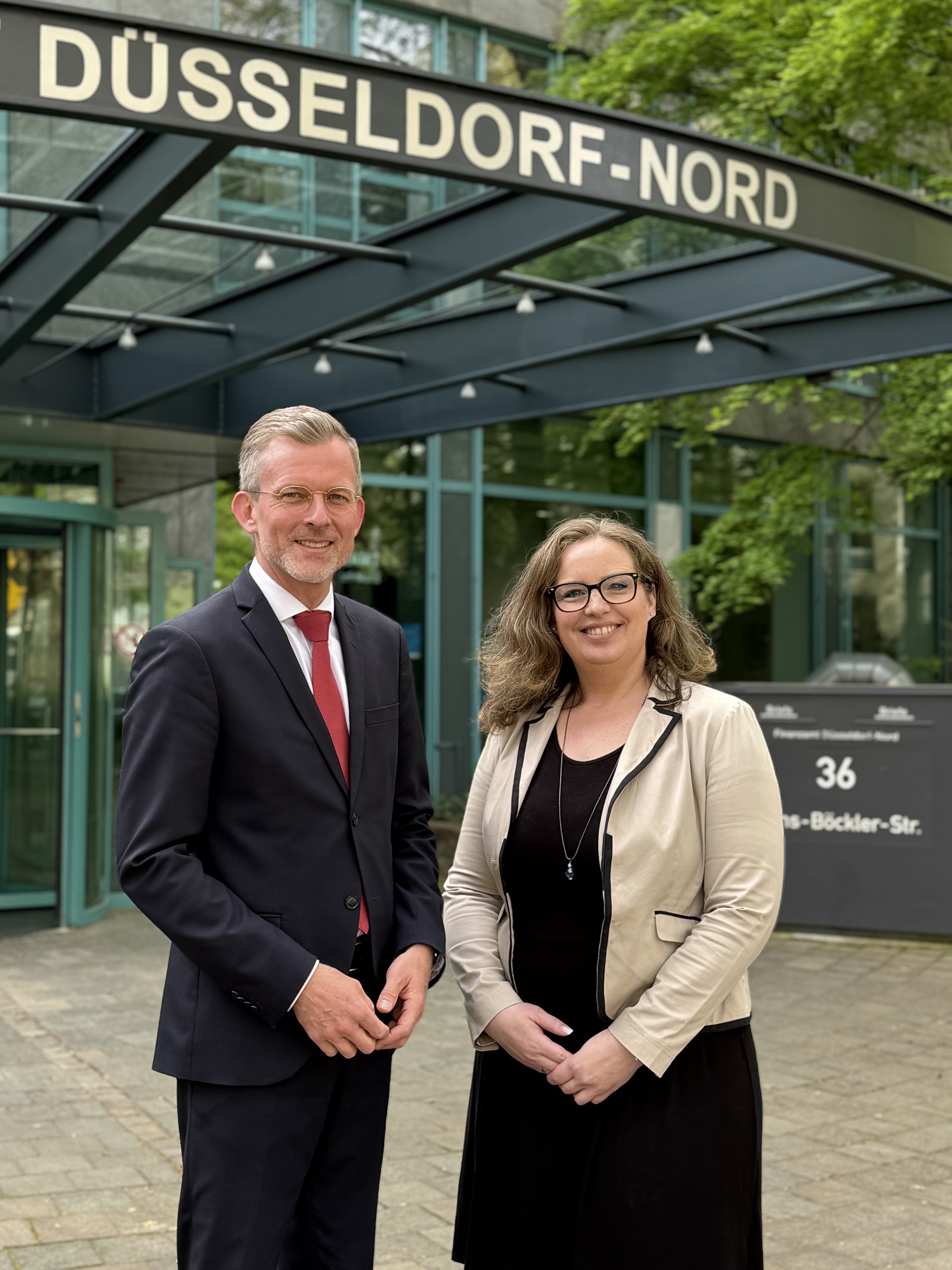 StS-Besuch im FA Düsseldorf-Nord