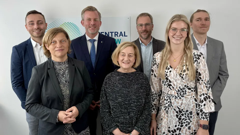 Staatssekretär Dr. Günnewig eröffnet „Shared Working Space“ im Finanzamt Duisburg-West